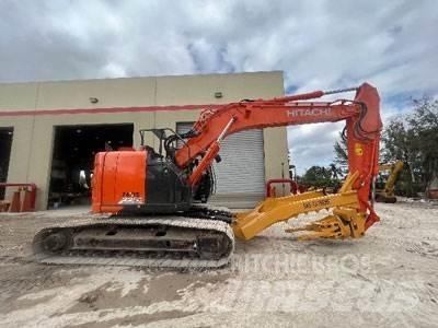 Hitachi ZX225USLC-6 Materialumschlag