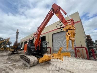 Hitachi ZX225USLC-6 Materialumschlag