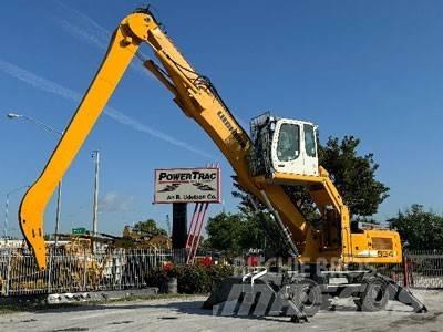 Liebherr A934C Materialumschlag