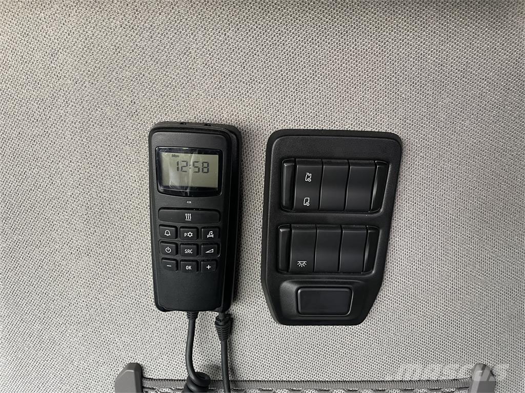 Scania S560 2950 Sattelzugmaschinen