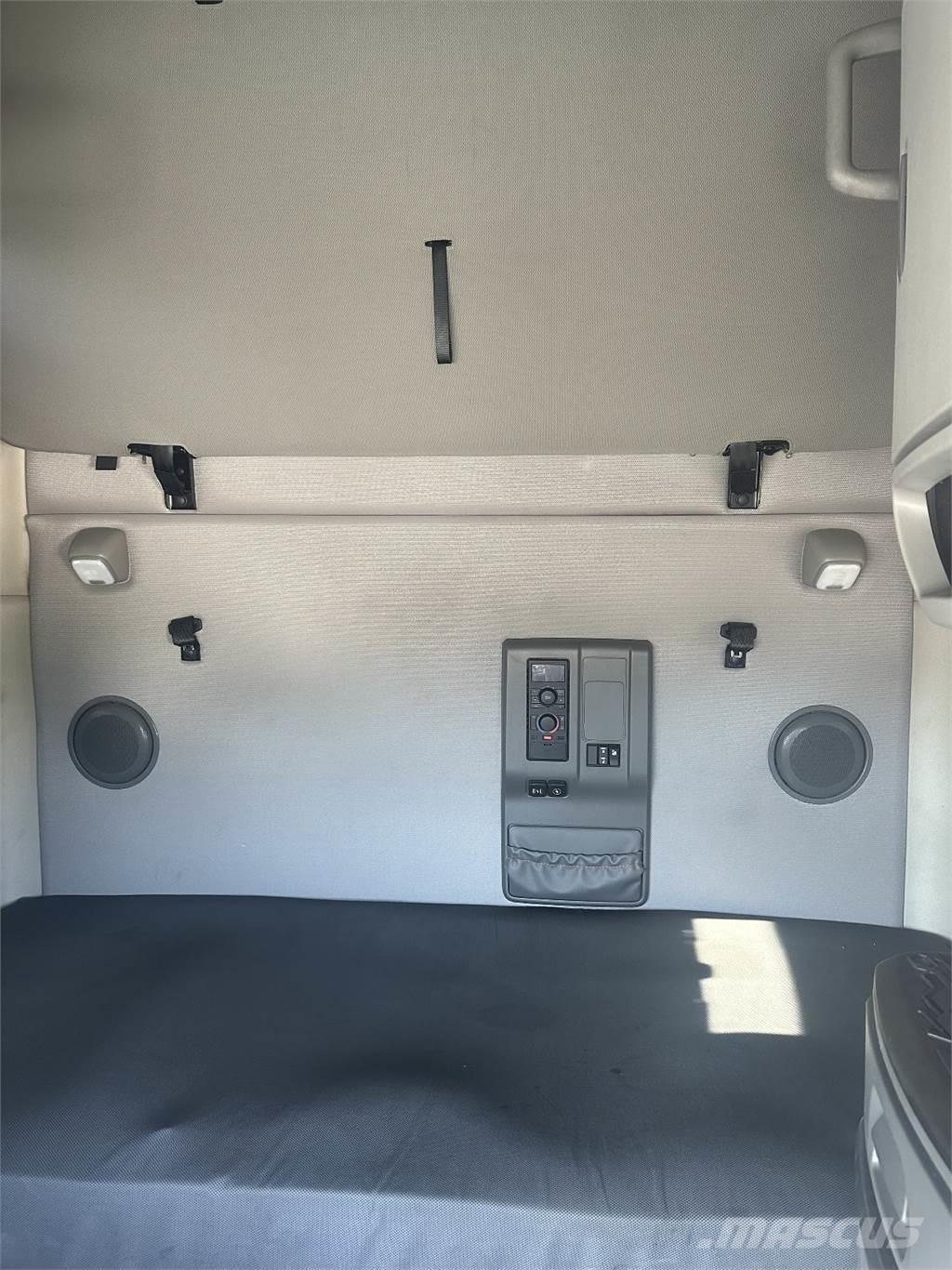 Volvo 760 Sattelzugmaschinen