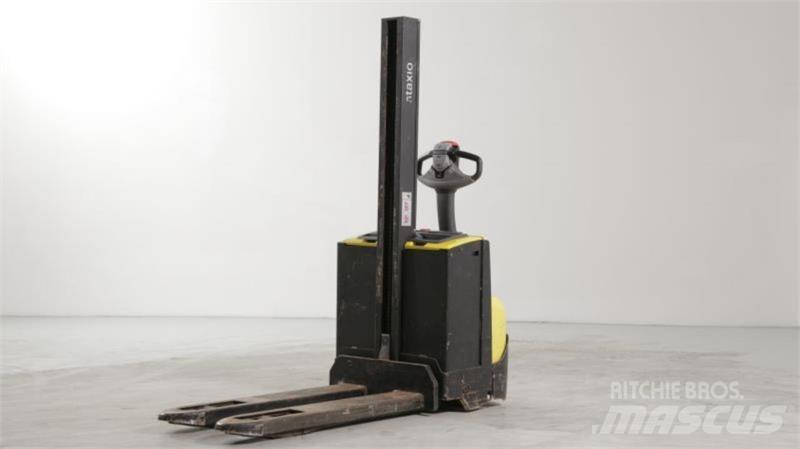 BT SWE080L Selbstfahrstapler