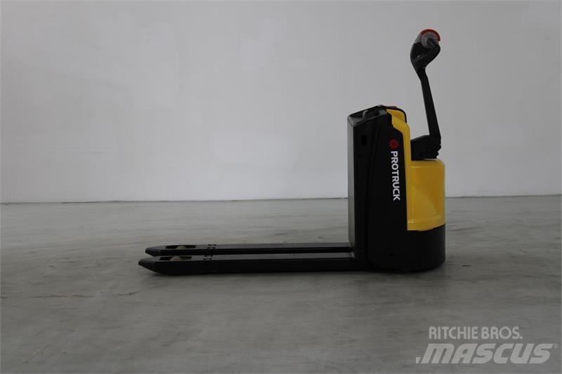 Hyster P1.6 Niedergabelstapler