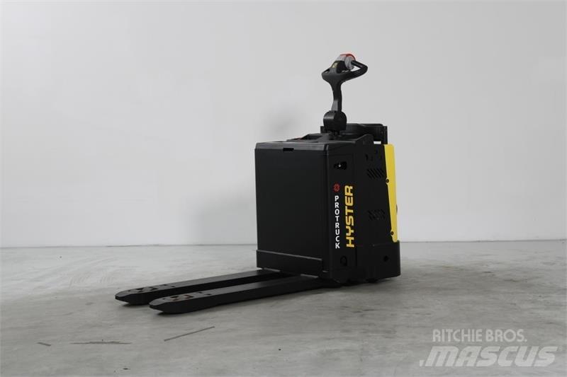 Hyster P2.0S Gabelstapler mit Fahrerstand