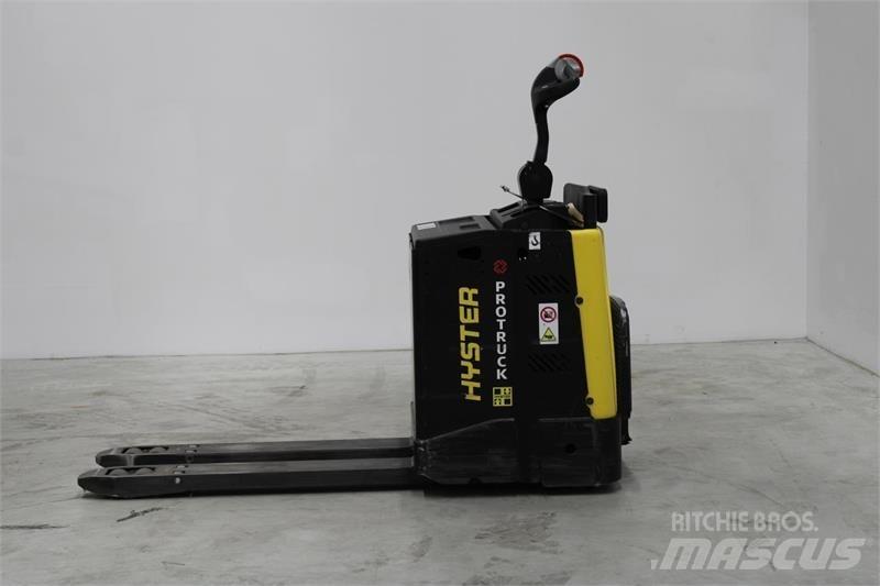 Hyster P2.0S Gabelstapler mit Fahrerstand