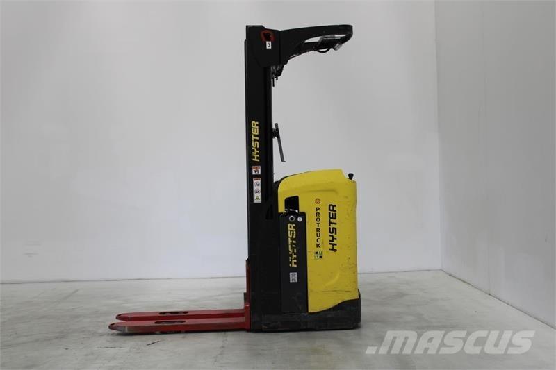 Hyster RS1.6 Selbstfahrstapler