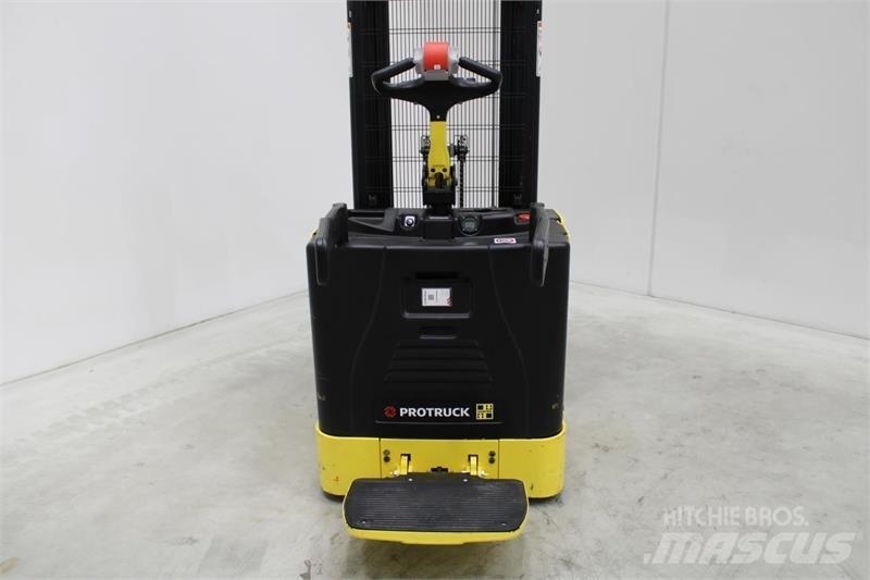 Hyster S1.5S Selbstfahrstapler
