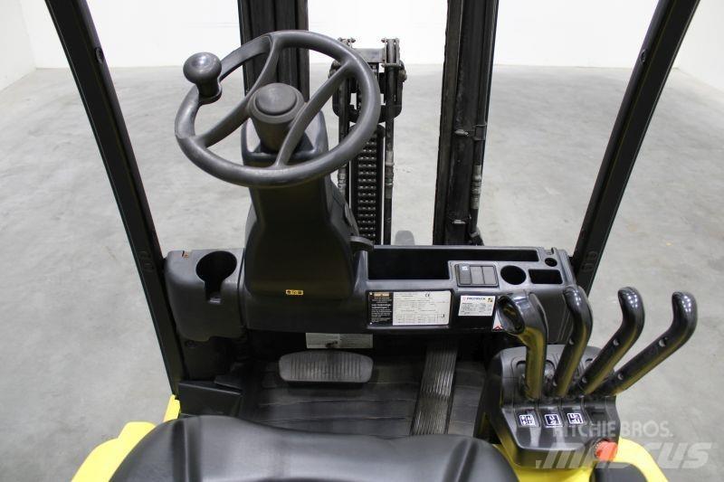 Yale ERP16VF Elektro Stapler