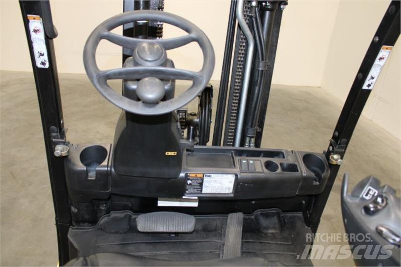 Yale ERP25VL Elektro Stapler