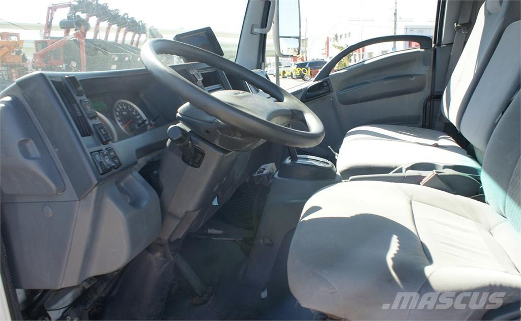 Isuzu NRR Müllwagen