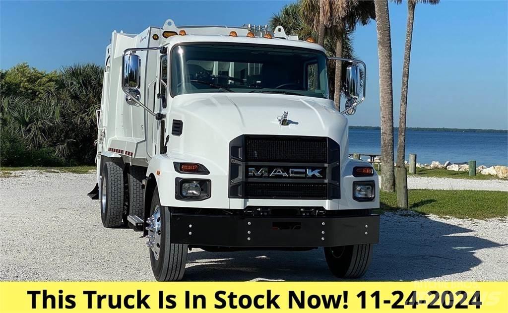 Mack MD6 Müllwagen