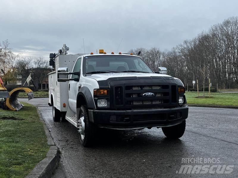 Ford F-550 Kommunal-Sonderfahrzeuge