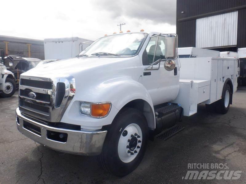 Ford F-750 Kommunal-Sonderfahrzeuge