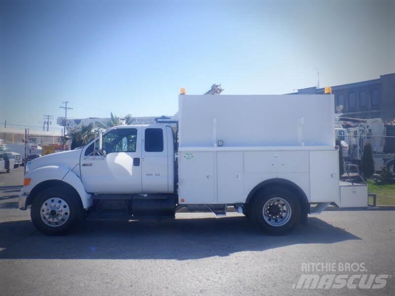 Ford F-750 Kommunal-Sonderfahrzeuge