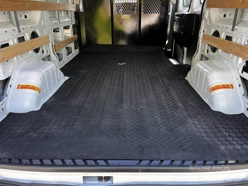 Ford Transit Lieferwagen