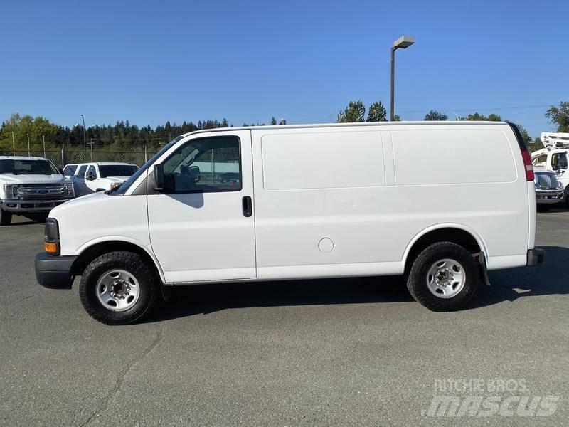 GMC Savana Lieferwagen