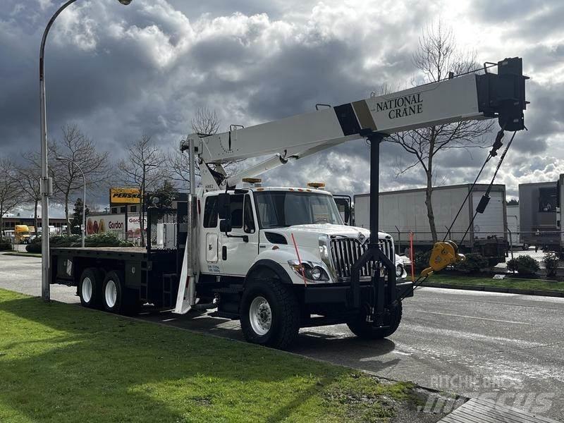 International 7500 Kranwagen