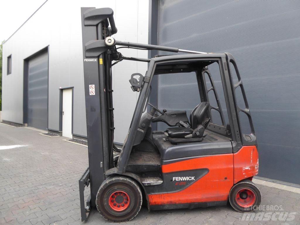 Linde E25-01 Elektro Stapler