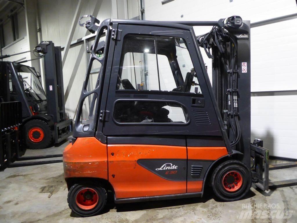 Linde E30-01 Elektro Stapler
