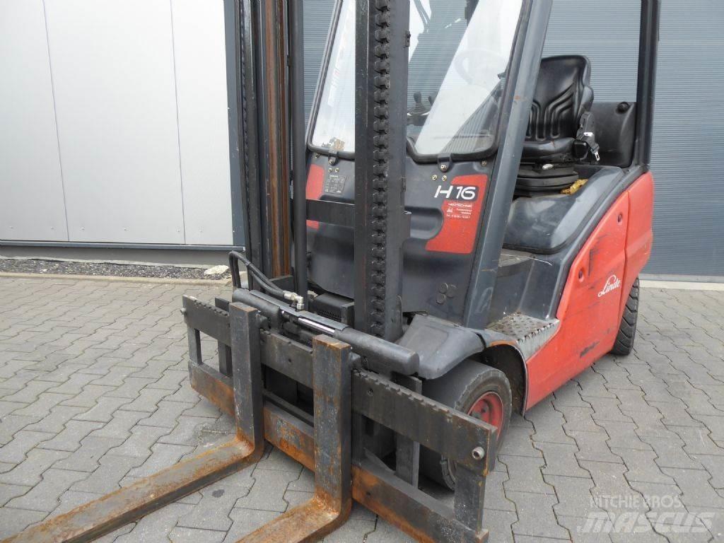 Linde H16D Diesel Stapler