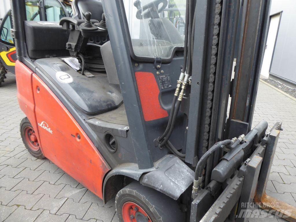 Linde H16D Diesel Stapler
