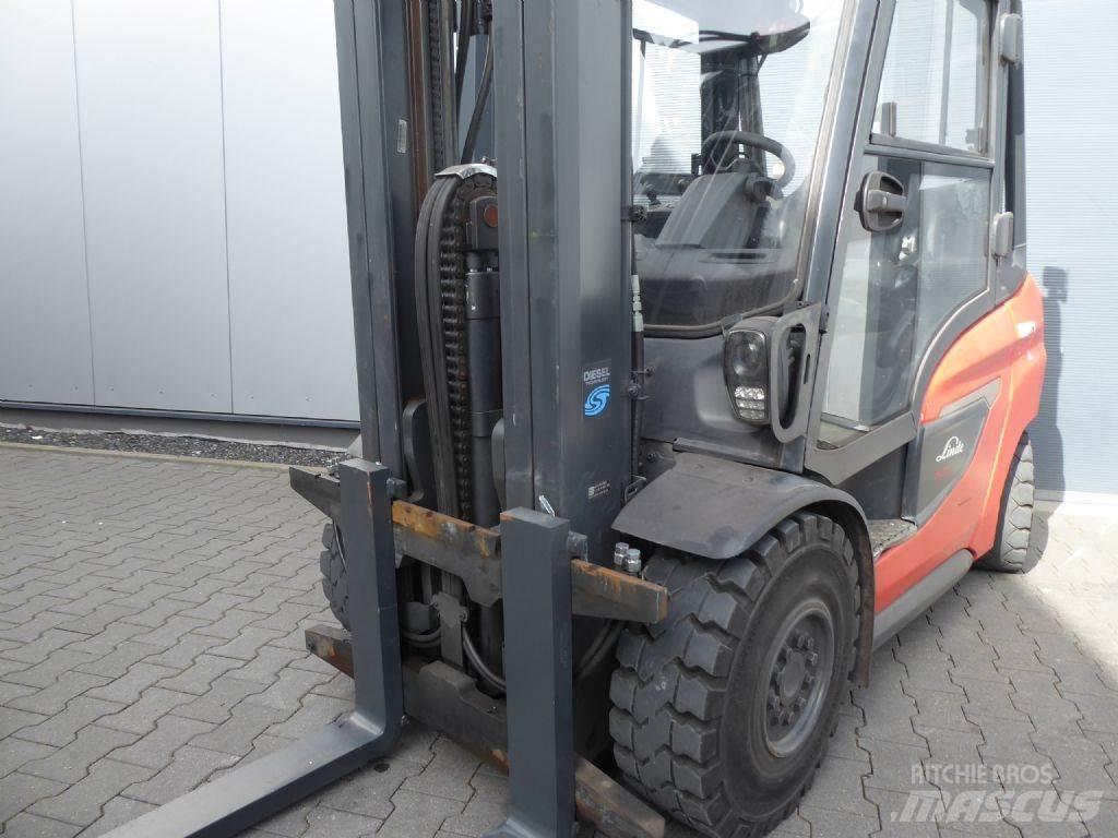Linde H35D-01 Diesel Stapler