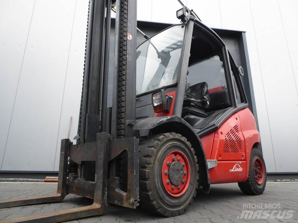 Linde H40T-01 Gas Stapler