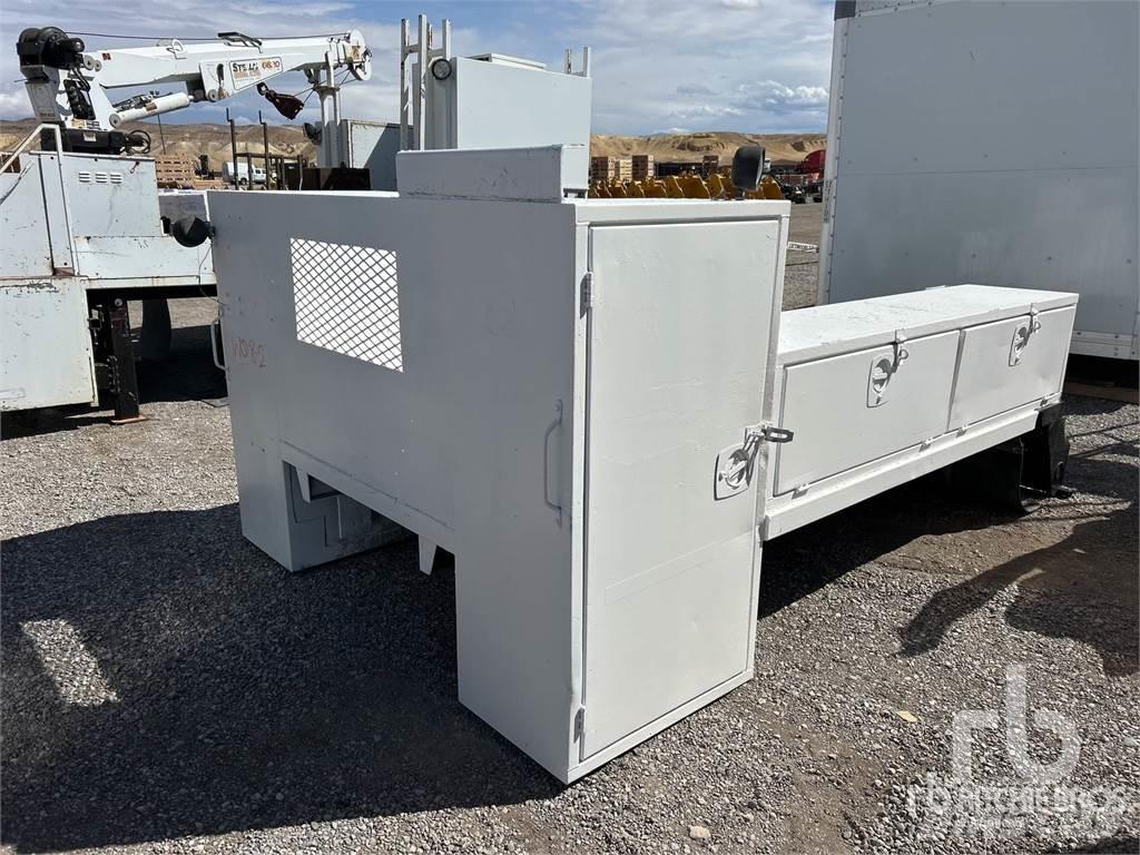  11 ft Utility Kabinen