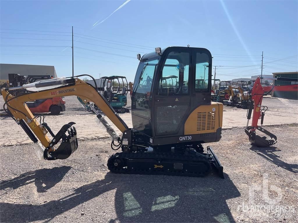 AGT QNT30 Minibagger < 7t