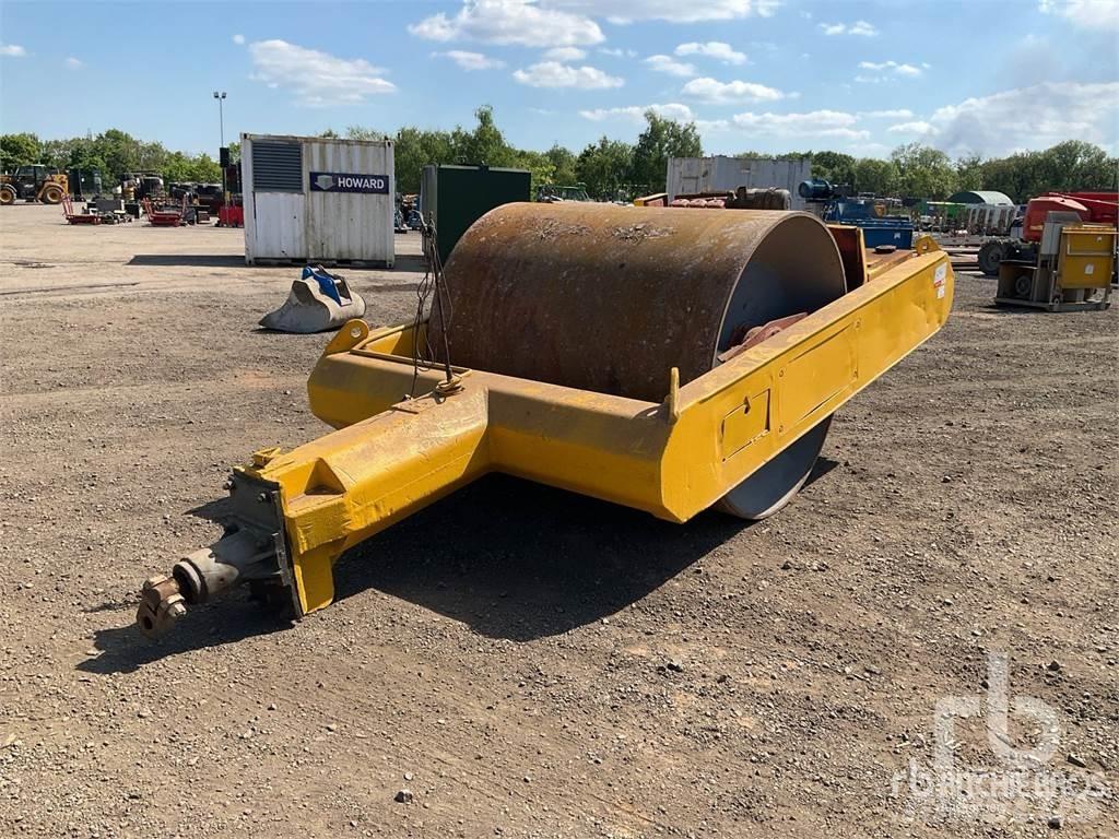 Bomag Towable Erdbauwalzen