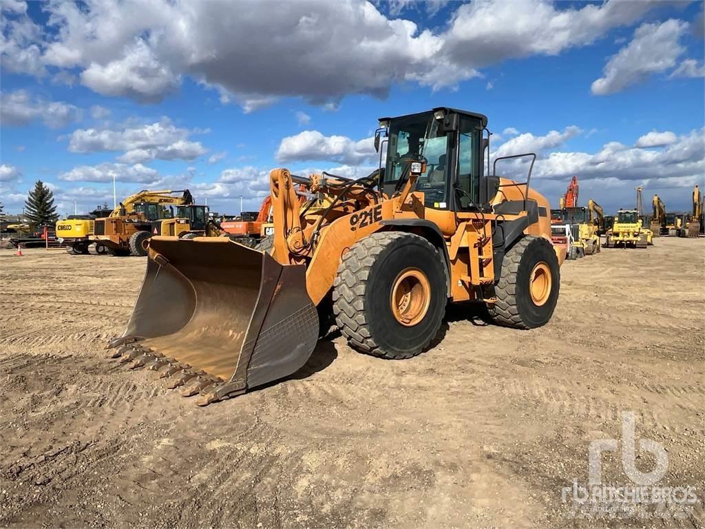 CASE 921E Radlader