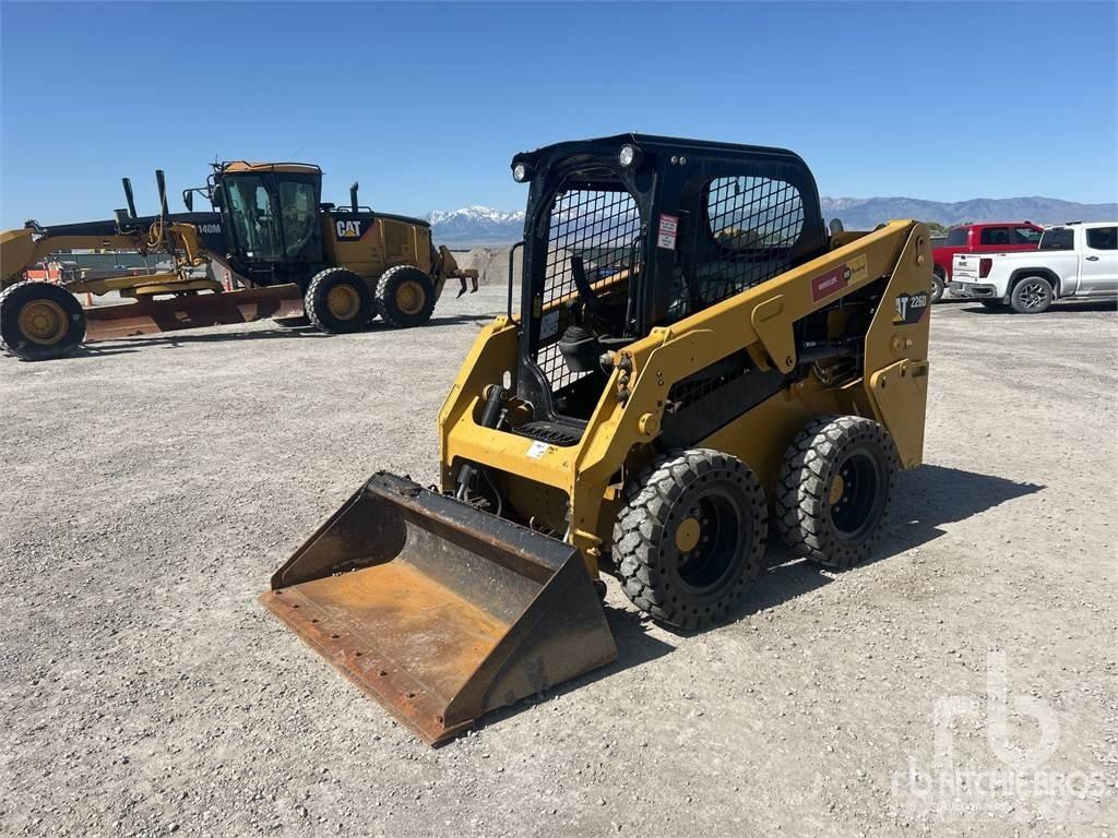 CAT 226D C1-H2 Kompaktlader
