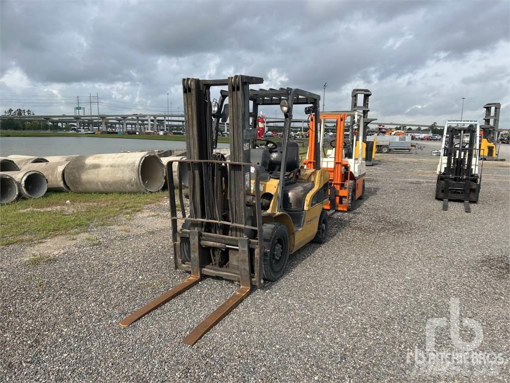 CAT 2PD5000 Diesel Stapler