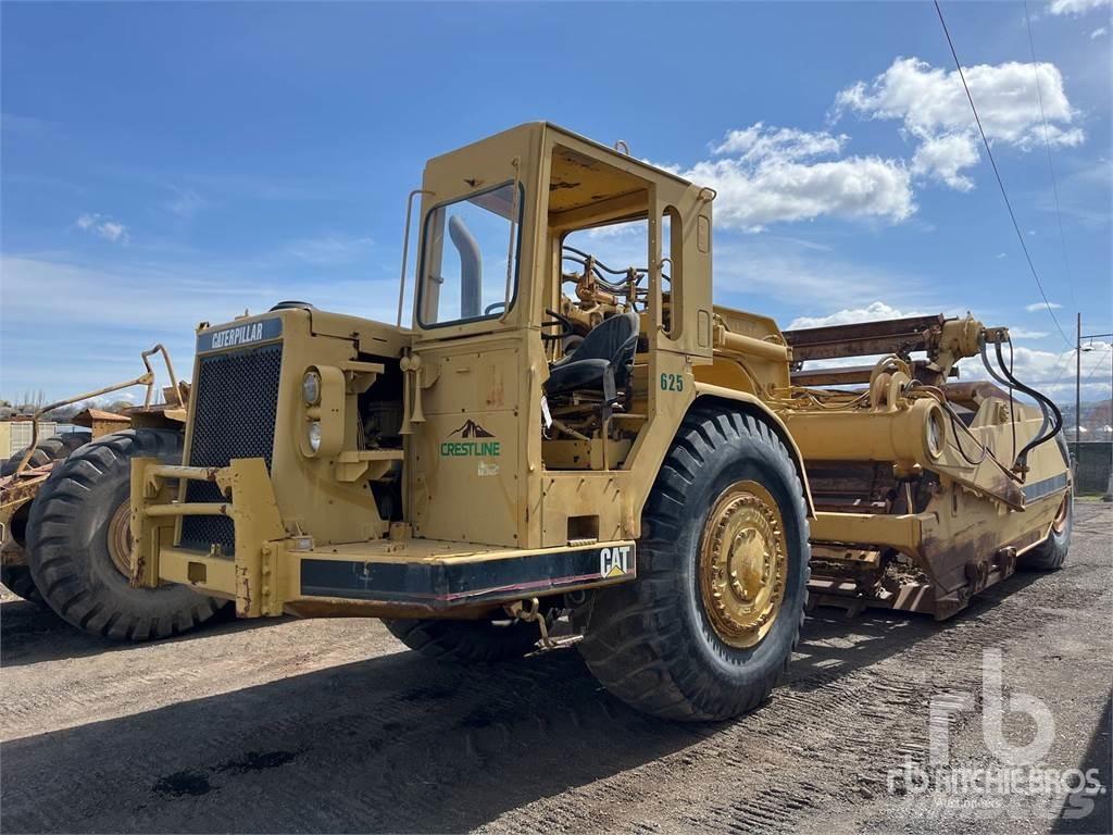 CAT 623B Schaber