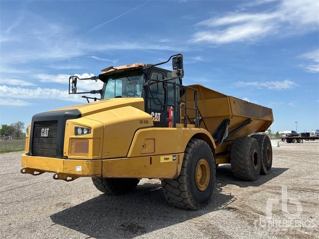 CAT 745 Dumper - Knickgelenk