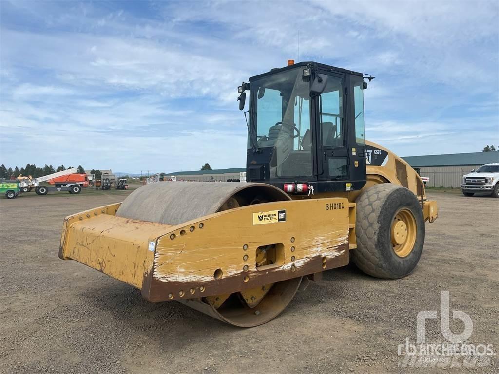 CAT CS76 Erdbauwalzen