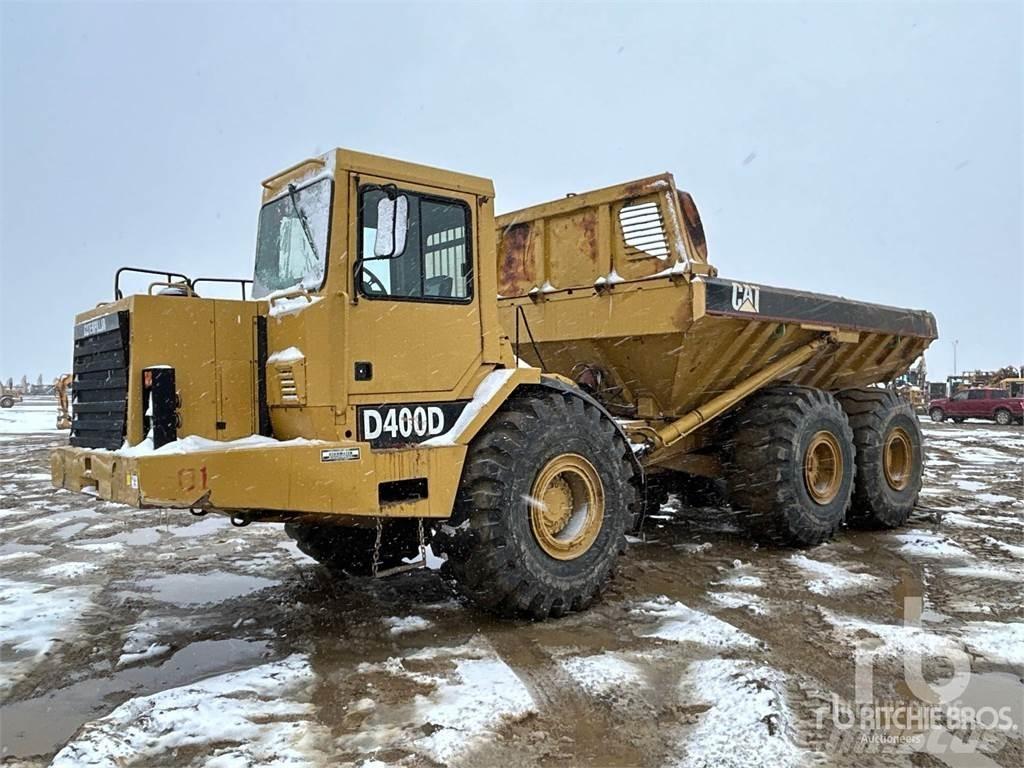 CAT D400D Dumper - Knickgelenk