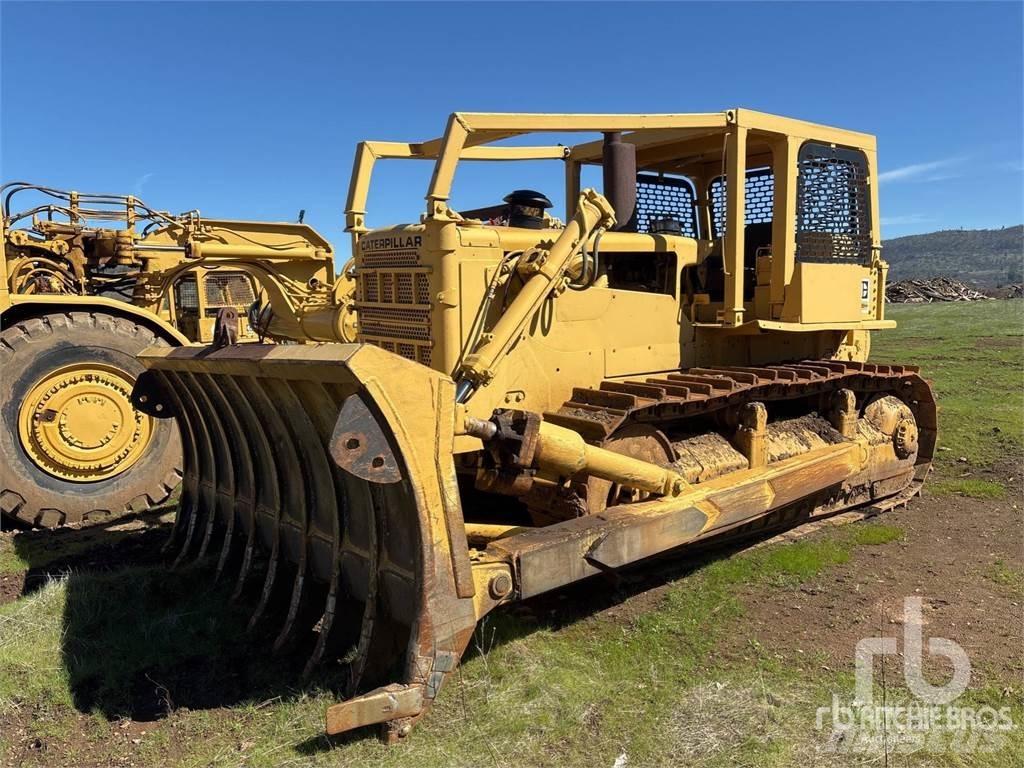 CAT D8H Bulldozer
