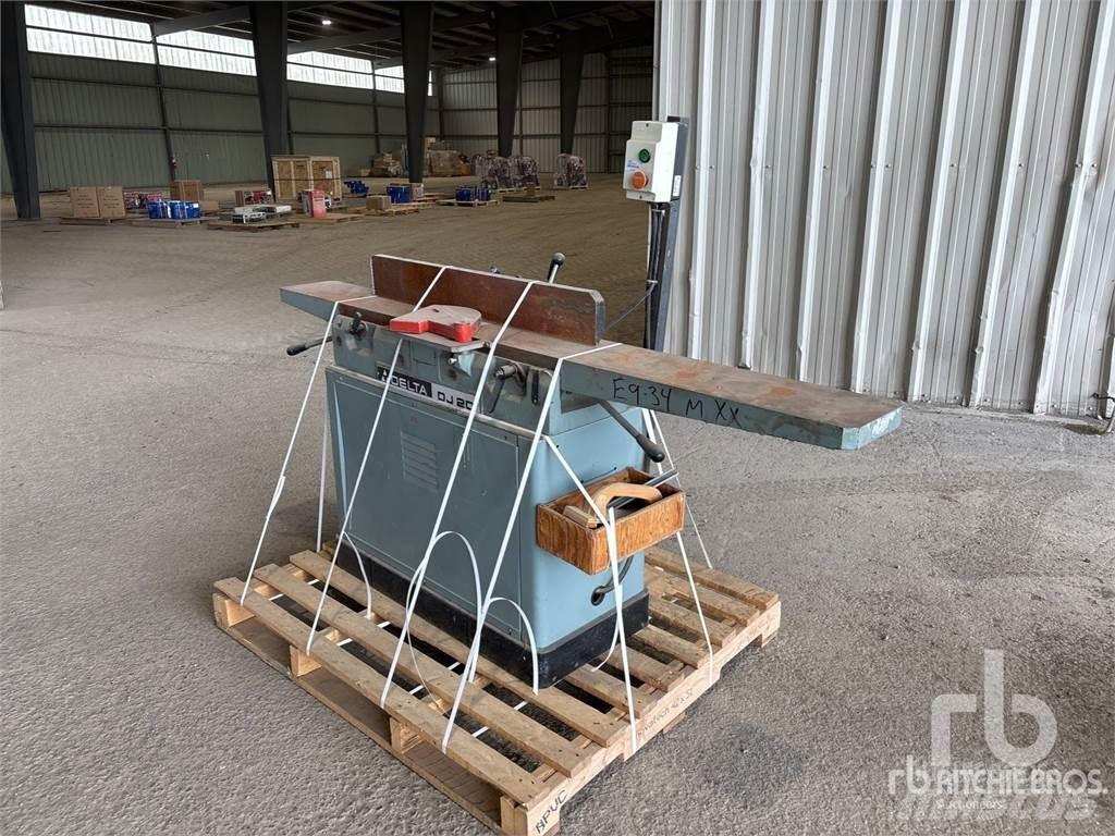 Delta CJ20 Rohrverlegeraupen