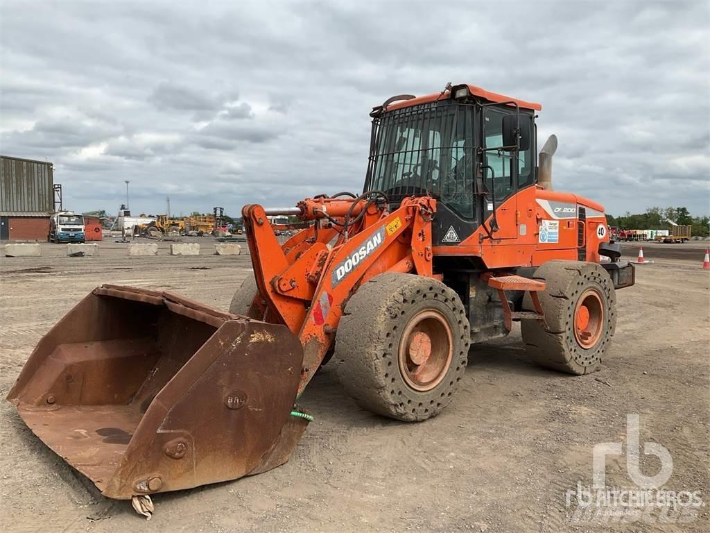 Doosan DL200-5 Radlader