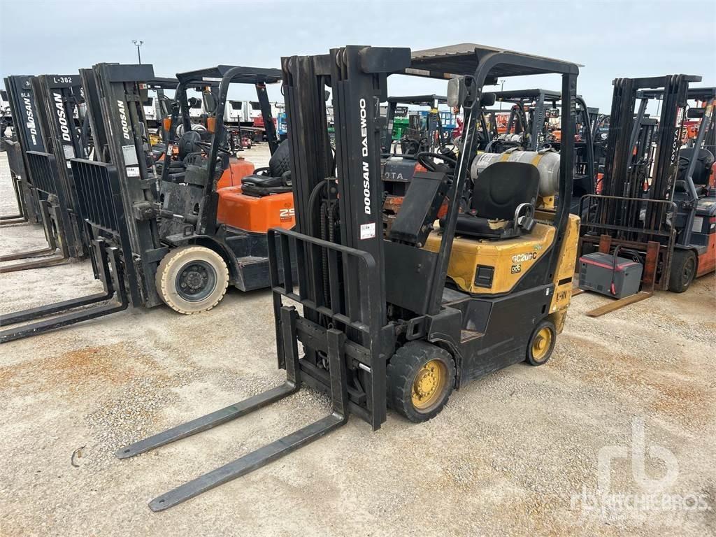 Doosan GC20SC-2 Diesel Stapler