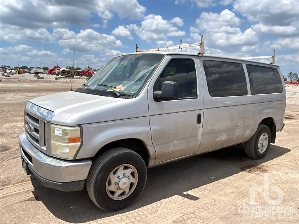 Ford E-350 Kühlkoffer