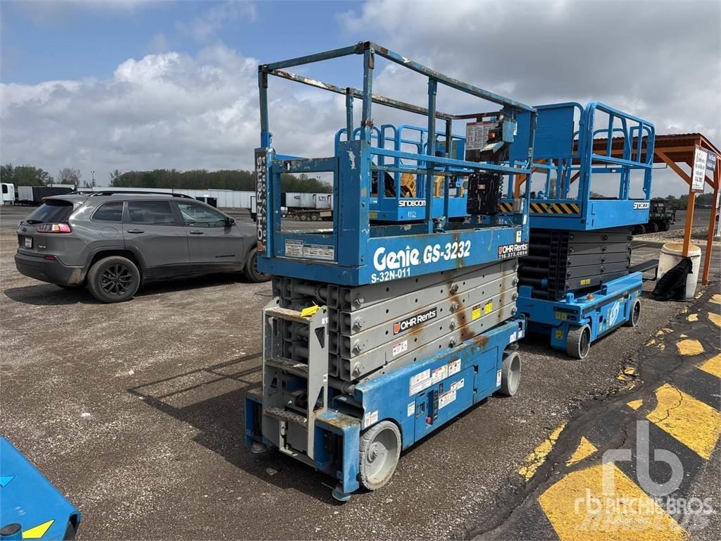 Genie GS3232 Scheren-Arbeitsbühnen