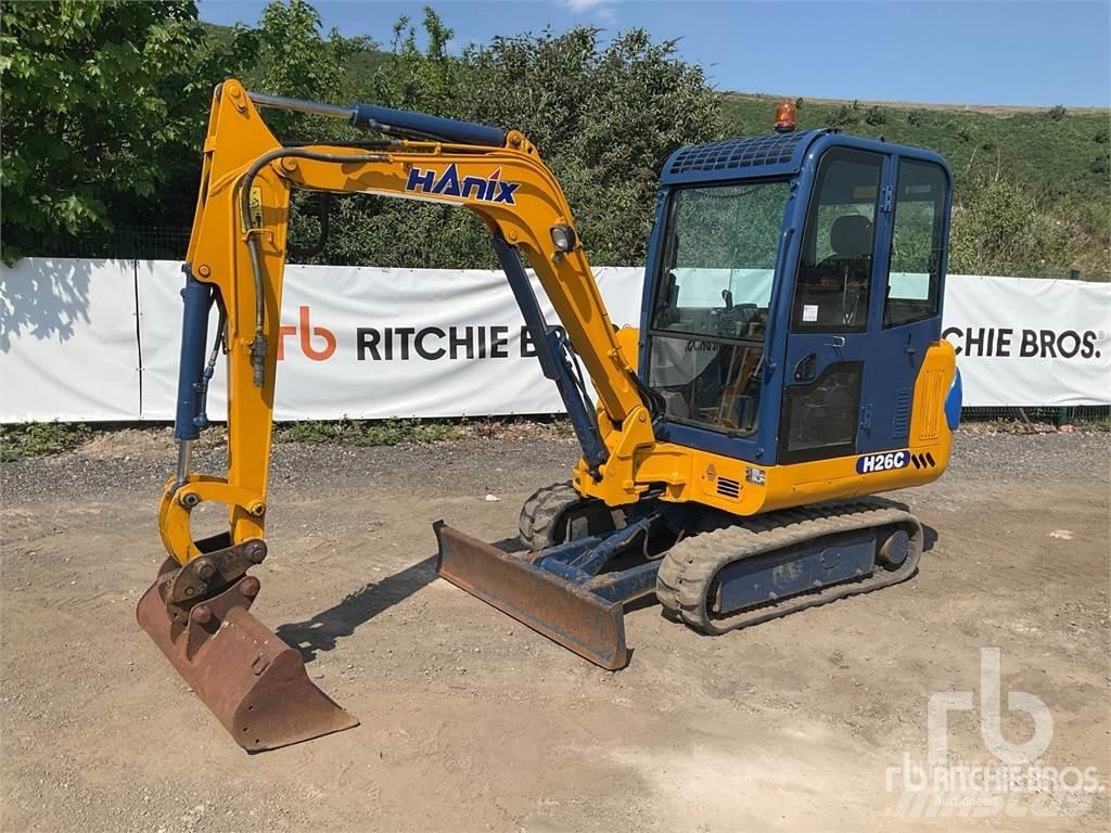Hanix H26C Minibagger < 7t