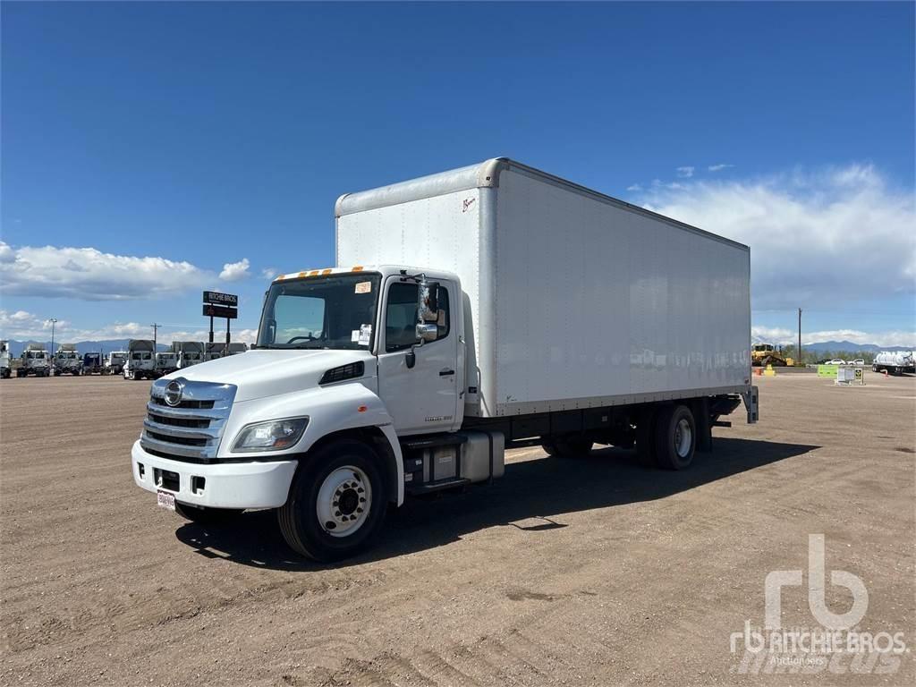 Hino 4x2 Lieferwagen