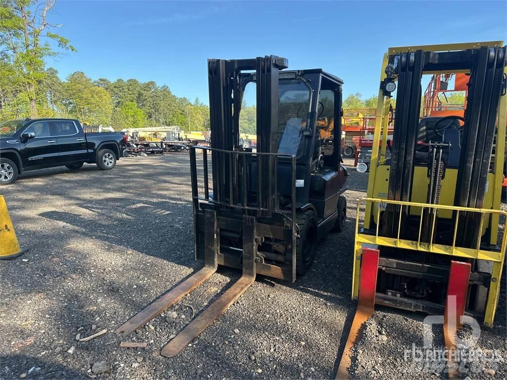 Hyster FORKLIFT Diesel Stapler