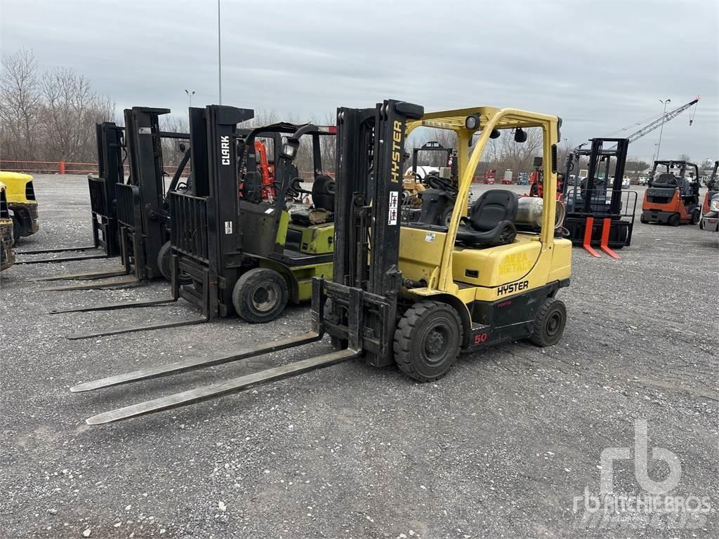Hyster H50FT Diesel Stapler