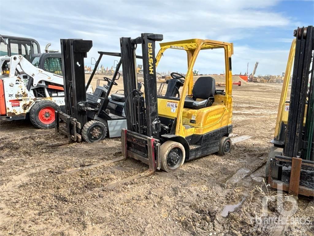 Hyster S40FT Diesel Stapler