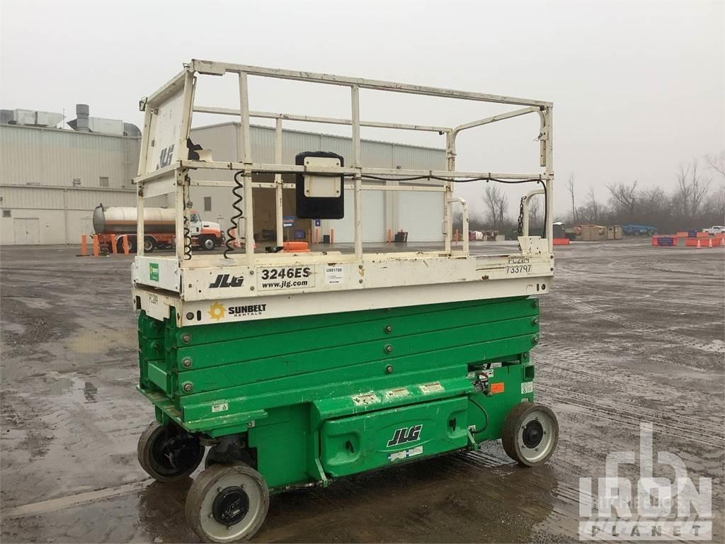 JLG 3246ES Scheren-Arbeitsbühnen
