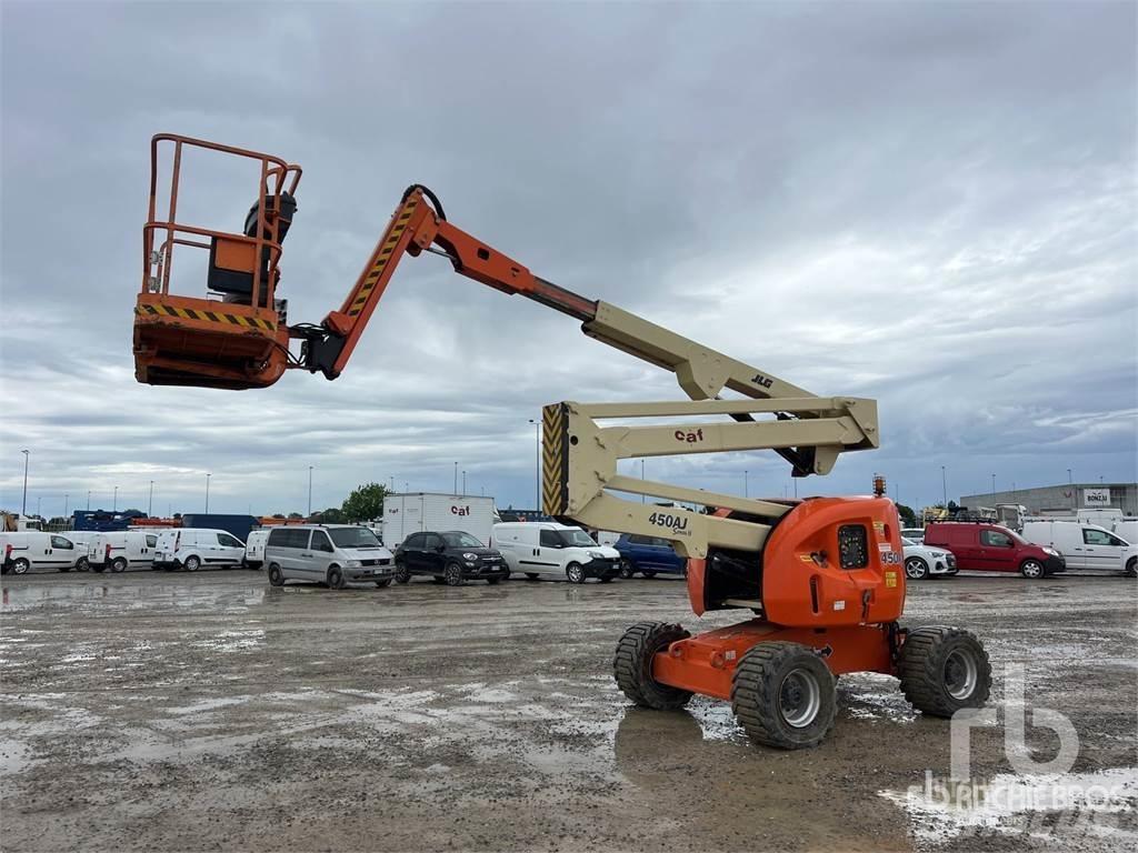 JLG 450 Gelenkteleskoparbeitsbühnen